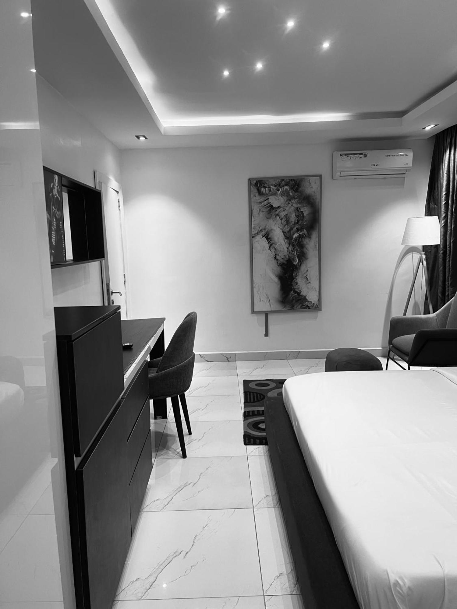 Austra Hotels And Apartments Maitama אבוג'ה מראה חיצוני תמונה