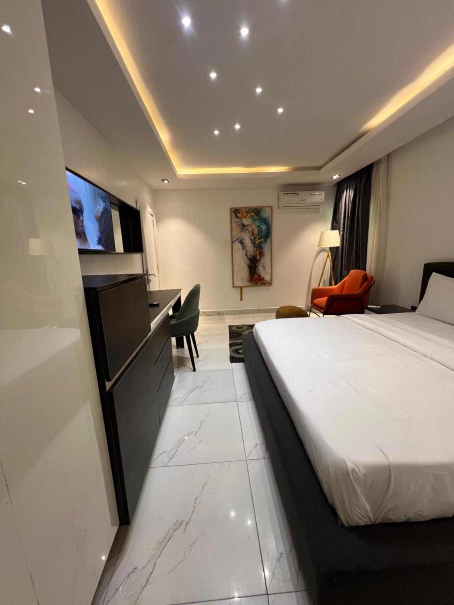 Austra Hotels And Apartments Maitama אבוג'ה מראה חיצוני תמונה