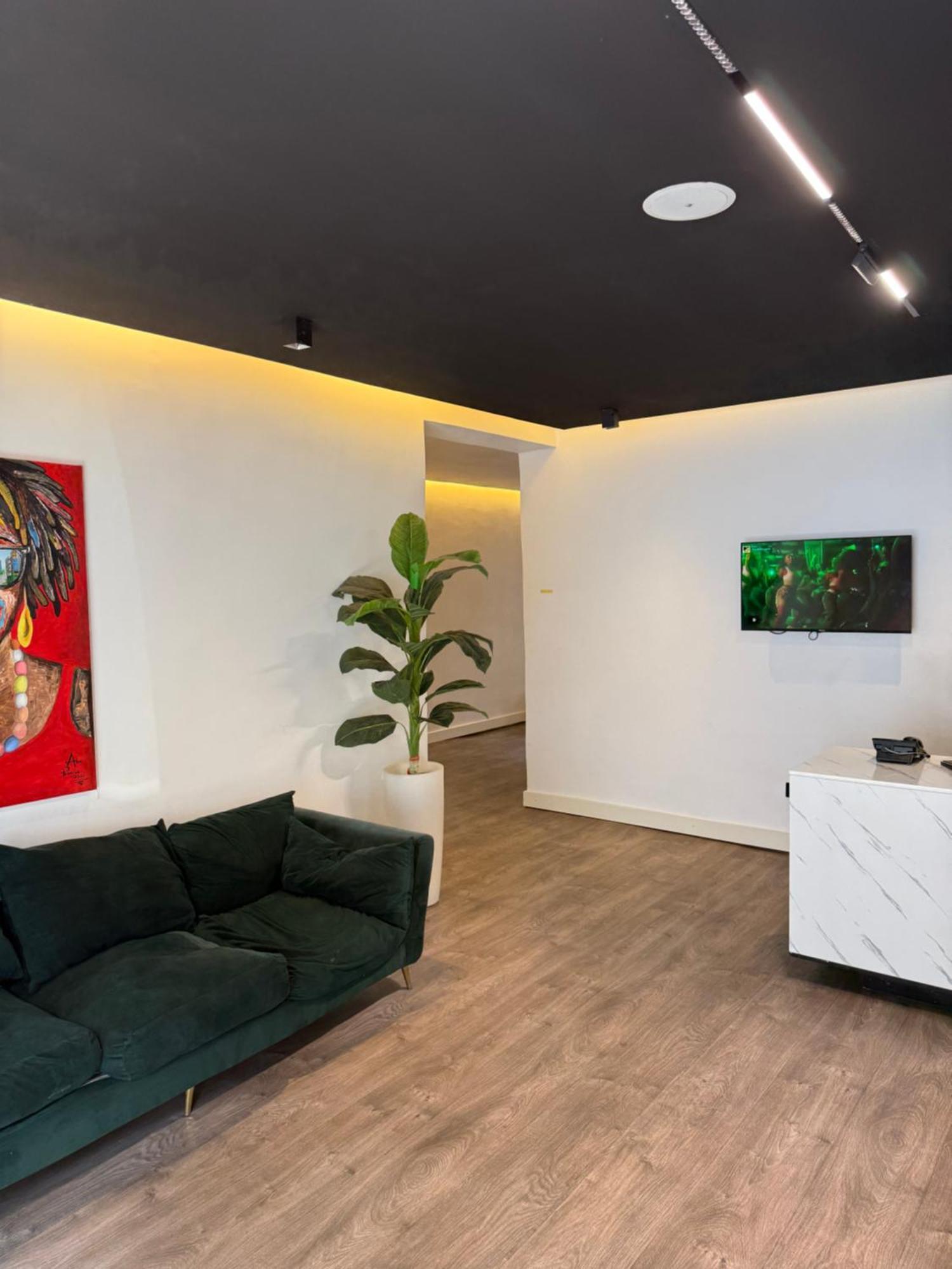 Austra Hotels And Apartments Maitama אבוג'ה מראה חיצוני תמונה