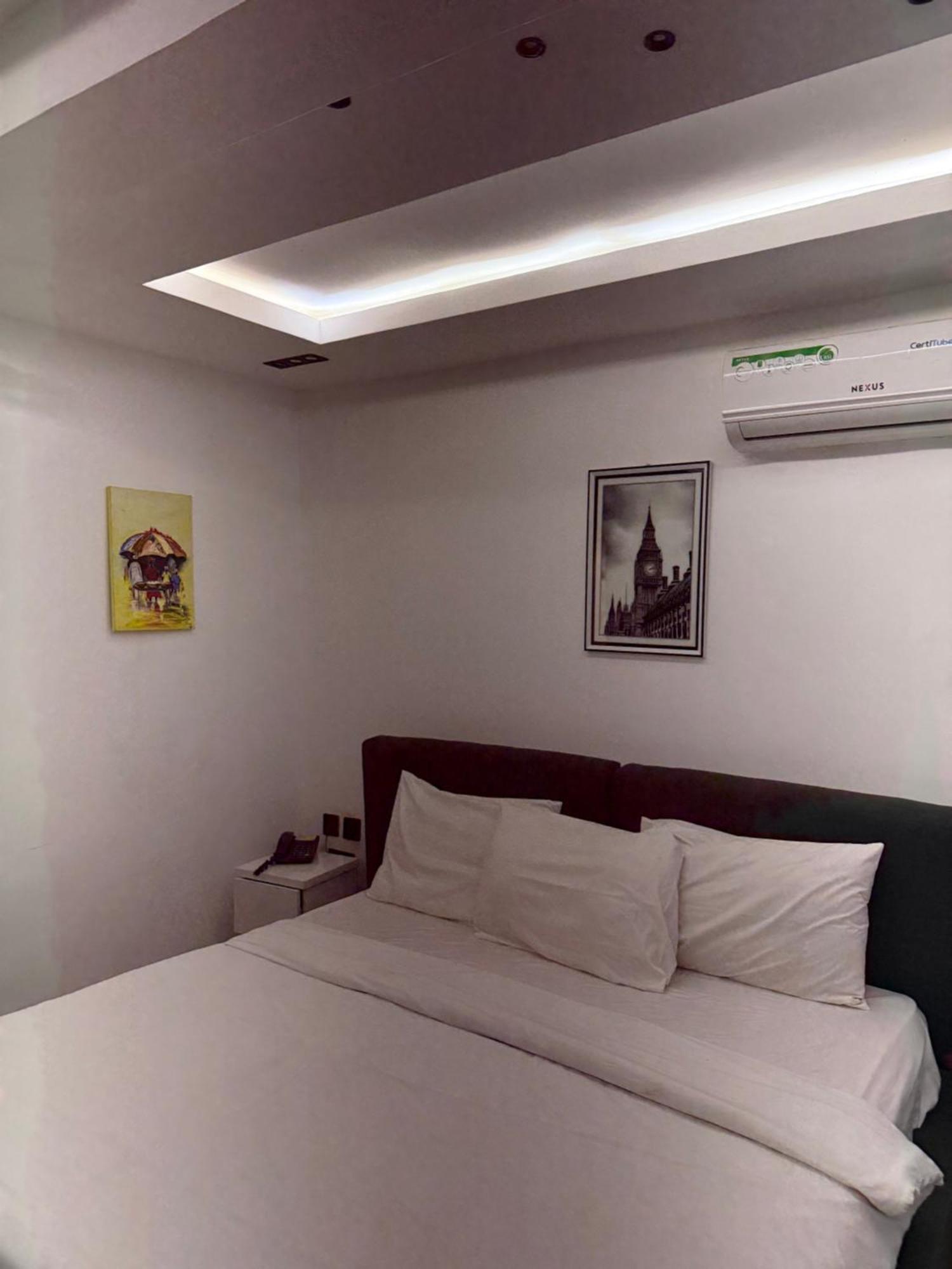 Austra Hotels And Apartments Maitama אבוג'ה מראה חיצוני תמונה